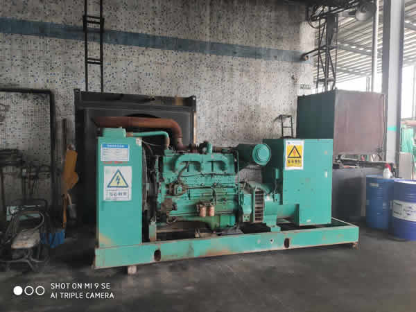 300KW發(fā)電機組